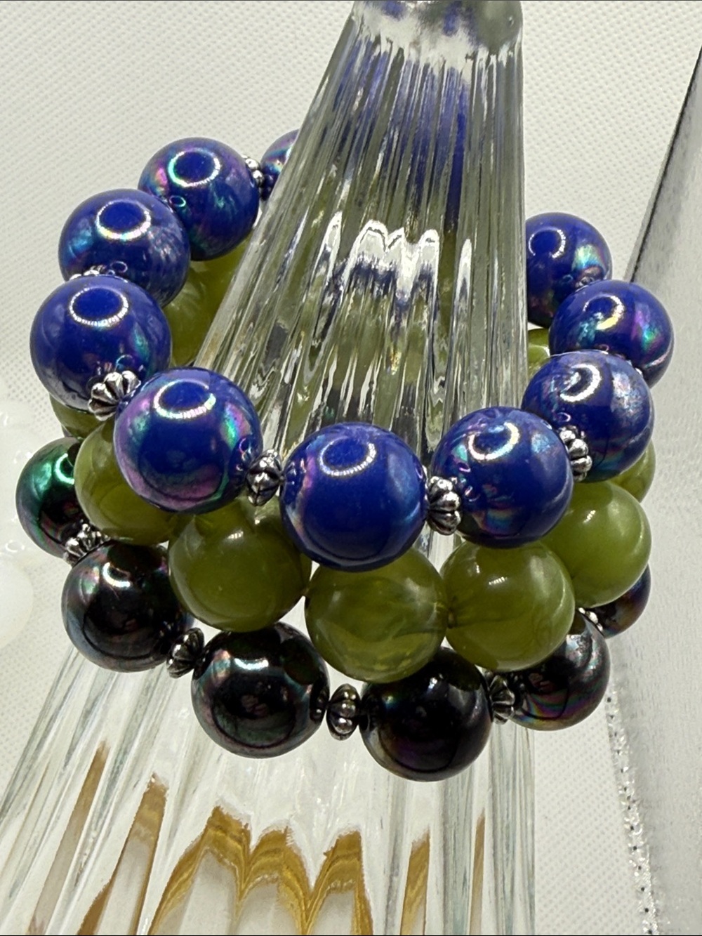 Lucite vintage trio stretch bracelets Blue Olive black shiny Beaded Bracelet Set